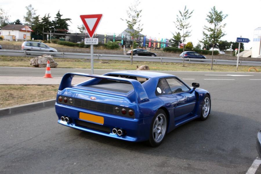  Venturi 400 GT 1994 года  (фото 21 из 37)